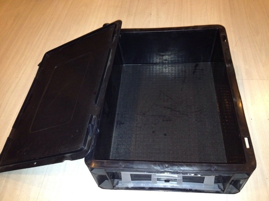 Leitfähige Kiste ESD-Plastikbehälter, 400 * 300 * 150mm ESD schleppt Behälter mit Deckeln
